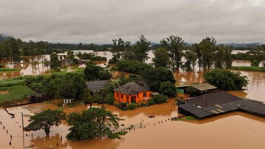 Inundaciones en Brasil: Reportan 66 muertos y más de 100 personas desaparecidas
