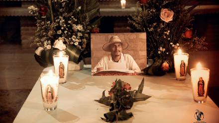 El activista y defensor de derechos humanos Simón Pedro Pérez López fue asesinado mientras iba al mercado con su hijo