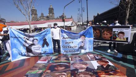 Familiares de Octavio Ocaña exigen justicia a AMLO