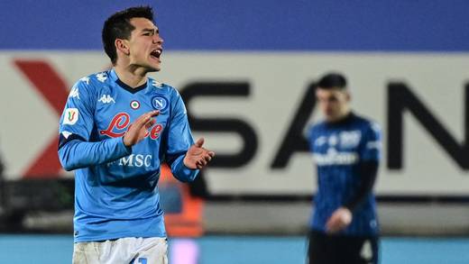 Napoli de Chucky Lozano cae dramáticamente contra el Inter de Milán
