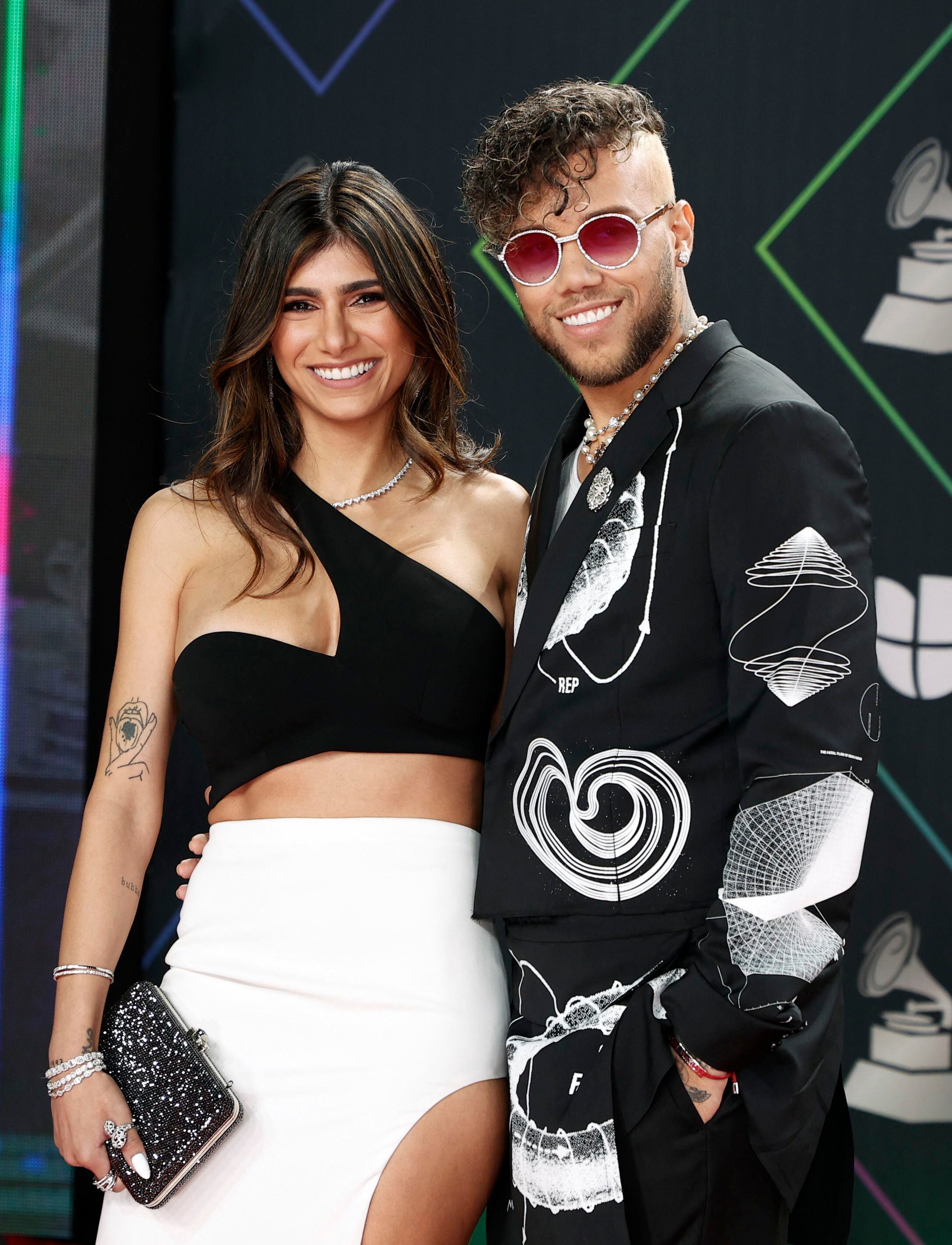 Mia Khalifa y Jhay Cortez ya no son novios? Esto delataría su truene Mia Khalifa y Jhay Cortez ya no son novios? Esto delataría su truene