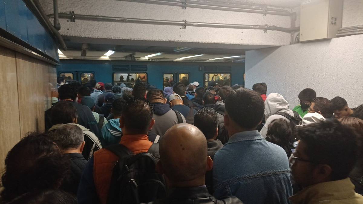 ¿Qué pasa en el Metro CDMX hoy 31 de octubre? Reportan retrasos en Línea 2; desalojan tren en la Línea 7