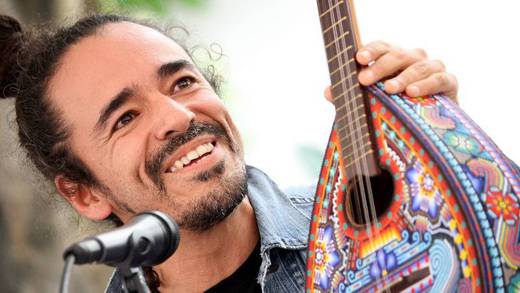 El activismo de Rubén Albarrán, vocalista de Café Tacuba, no empezó ayer