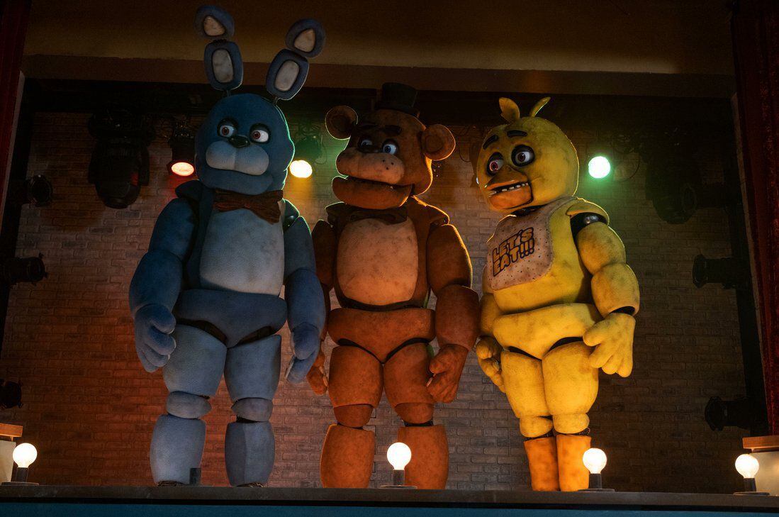 A HISTÓRIA COMPLETA DE FIVE NIGHTS AT FREDDY'S! 