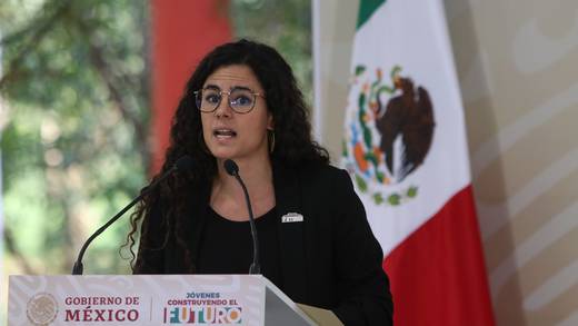María Elena Pérez-Jáen presenta denuncias contra Luisa María Alcalde por presunto manejo irregular de dinero de Jóvenes Construyendo el Futuro