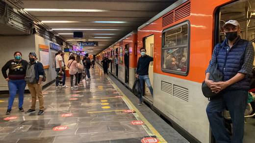 ¿Qué pasó en la Línea 2 del Metro? No hubo servicio hacia Taxqueña