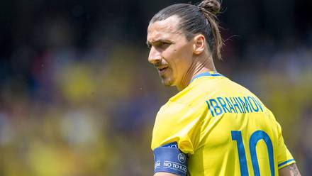 Zlatan Ibrahimovic con Suecia.