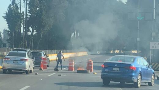 ¿Qué pasa en la autopista México-Cuernavaca hoy 18 de abril? Vecinos arman bloqueo a la alturas de Tres Marías  