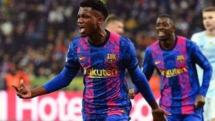 Ansu Fati celebra un gol con el FC Barcelona