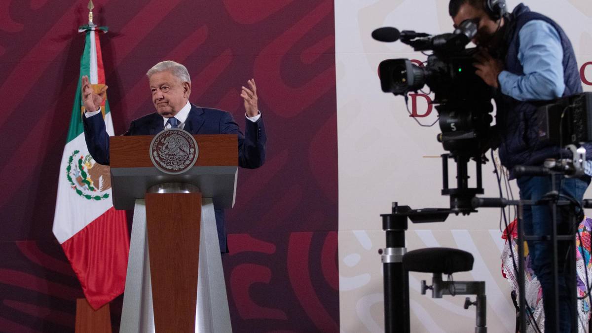 Un libro de “Cómo hacer todo mal”; por Andrés Manuel López Obrador