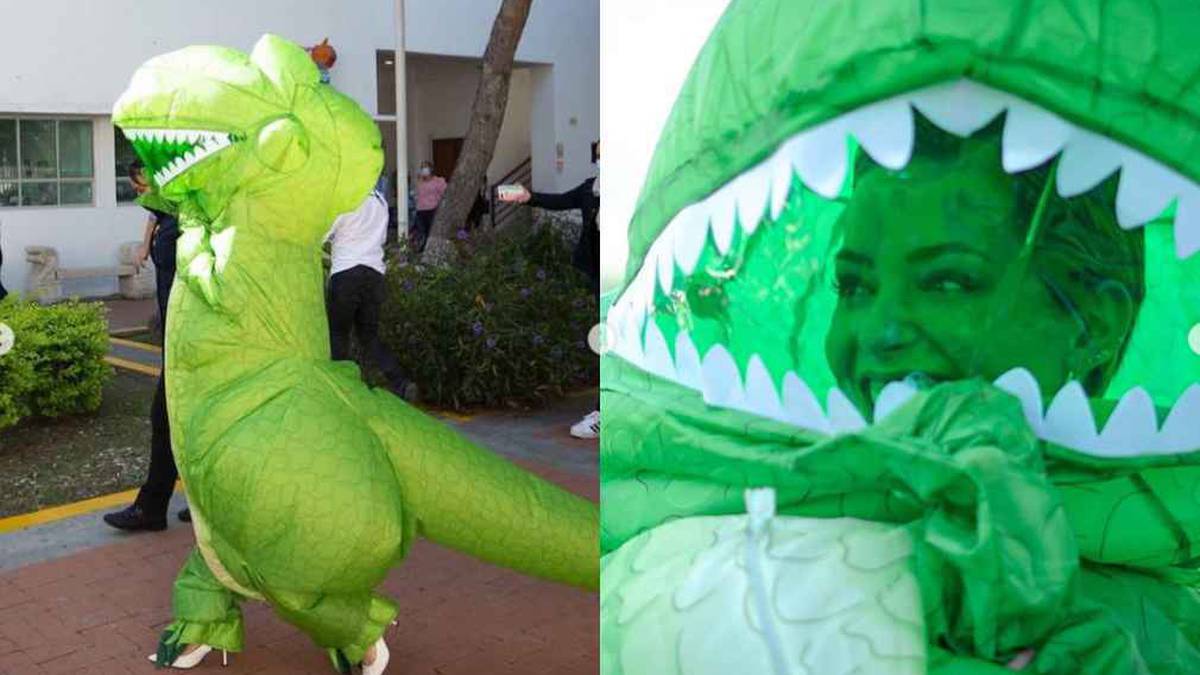 Mariana Rodríguez le pone tacones a Rex, el dinosaurio de Toy Story