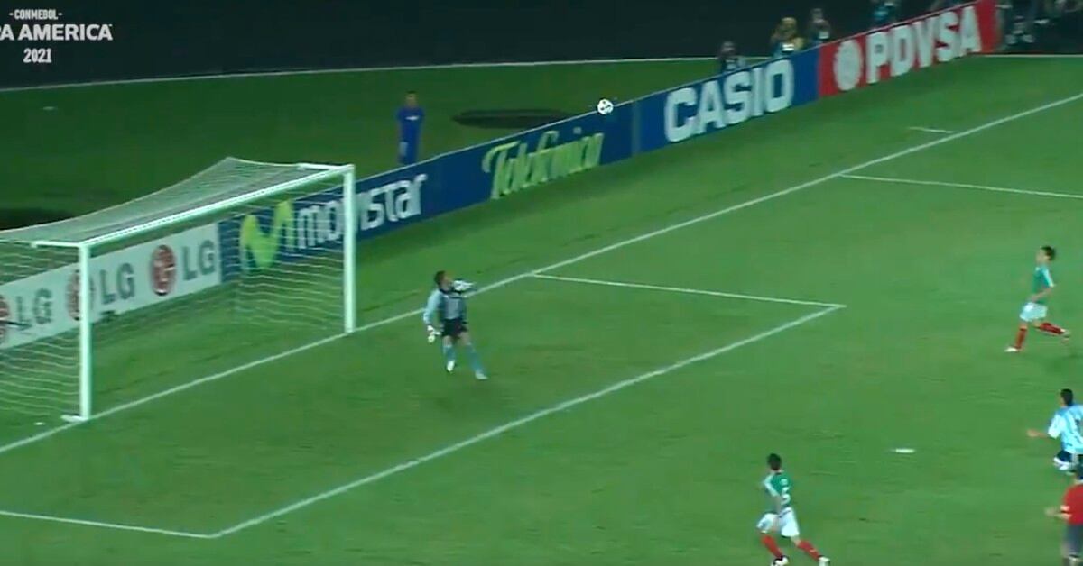 They remember the amazing goal that a very young Lionel Messi scored against Oswaldo Sanchez in the Copa America