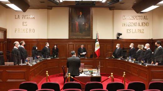 Ministra de SCJN frena entrega al INE de investigación contra Pío López y David León