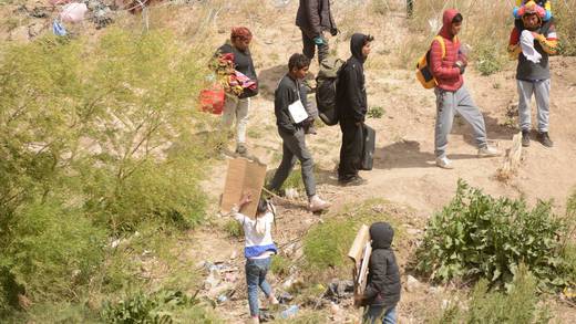 Tragedia en Chihuahua: 4 migrantes se perdieron en el desierto de Samalayuca