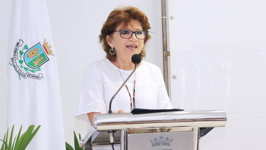¿Quién es María Fritz Sierra, la gobernadora suplente de Yucatán?