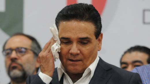 Silvano Aureoles acepta unirse al Frente Amplio por México tras patalear por haber sido eliminado del proceso