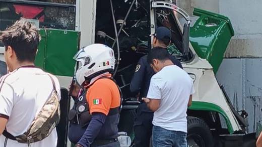 ¿Qué pasó en avenida Tláhuac? Choque deja 8 heridos