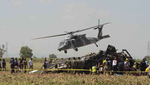 México enviará a Estados Unidos cajas negras del helicóptero caído durante la captura de Rafael Caro Quintero