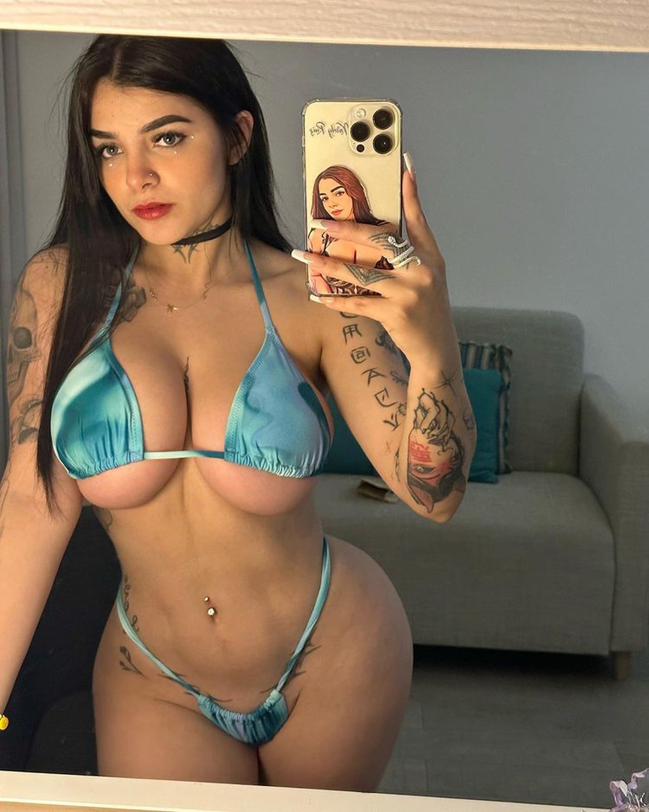 enormous boobs webcam