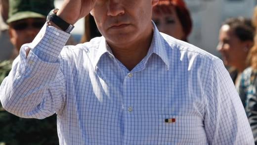 Pide Calderón que AMLO vaya al frente de "cinturón de paz" para próximas marchas
