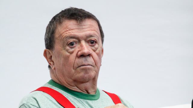 Chabelo estaría internado