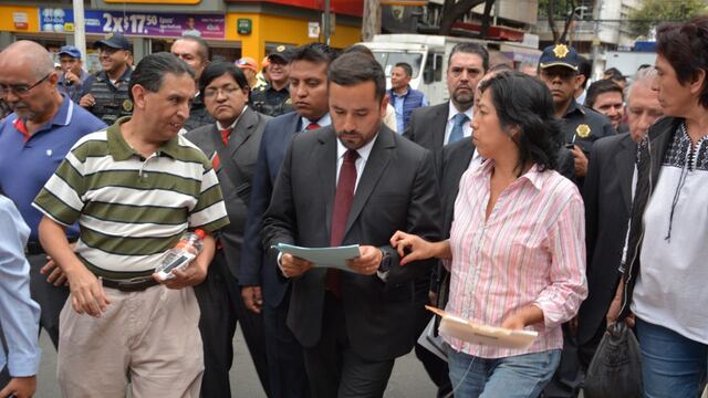 Víctor Romo de Vivar.