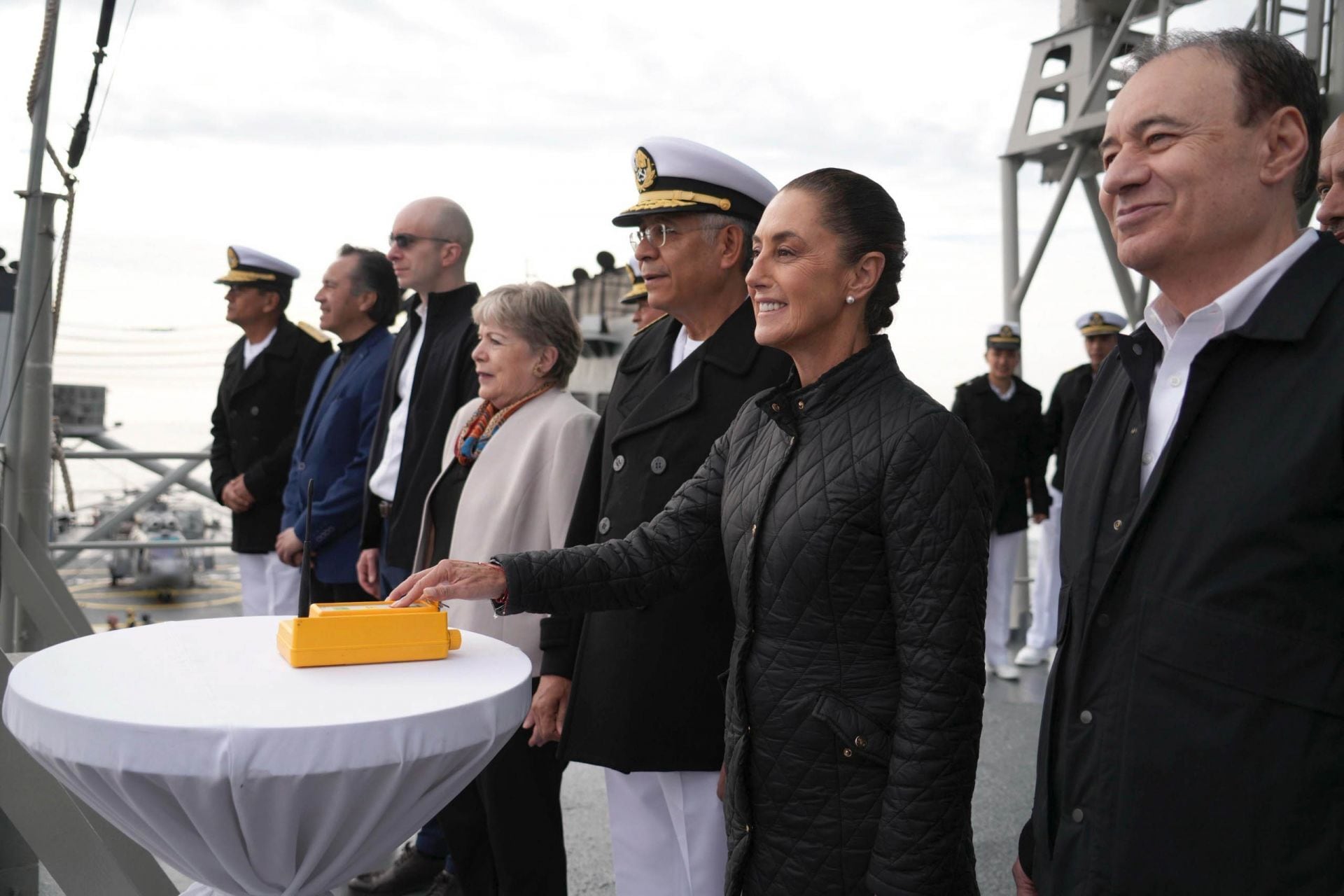 México enviará productos básicos a Cuba mientras Sheinbaum resuelvo el envío de petróleo