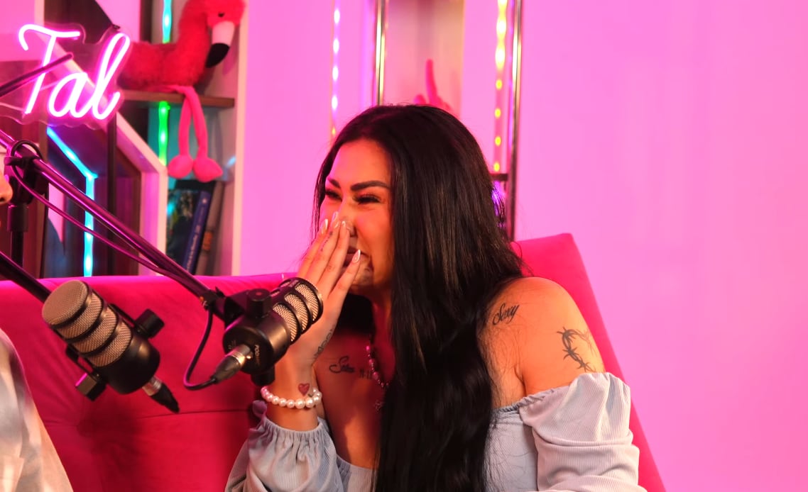 Gomita revela que fue violada por su exnovio venezolano.