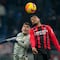 Johan Vásquez comete error en derrota del Genoa ante el AC Milan