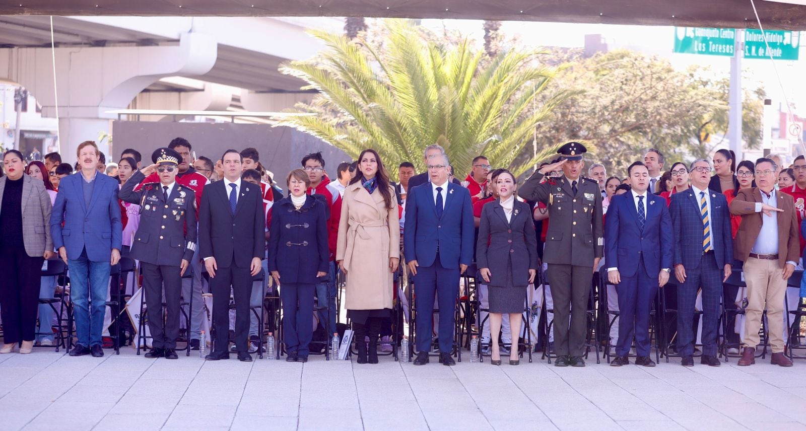 Guanajuato celebró 202 años como Estado Libre y Soberna con acto cívico encabezado por Libia Dennise.