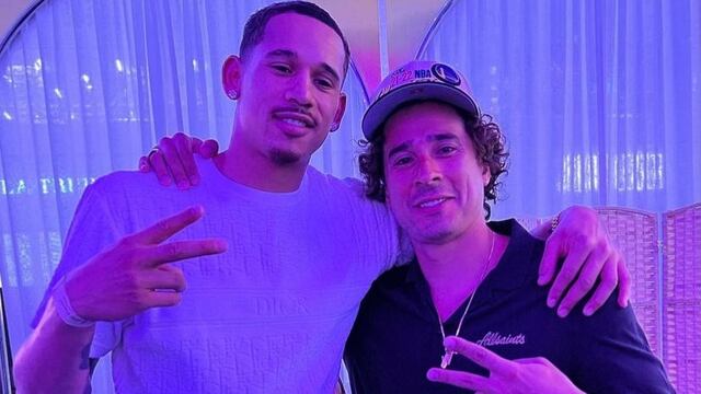Guillermo Ochoa y Juan Toscano se encontraron en Las Vegas.