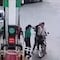 VIDEO: Despachadora baña en gasolina a ladrones durante intento de asalto en Teoloyucan, Estado de México