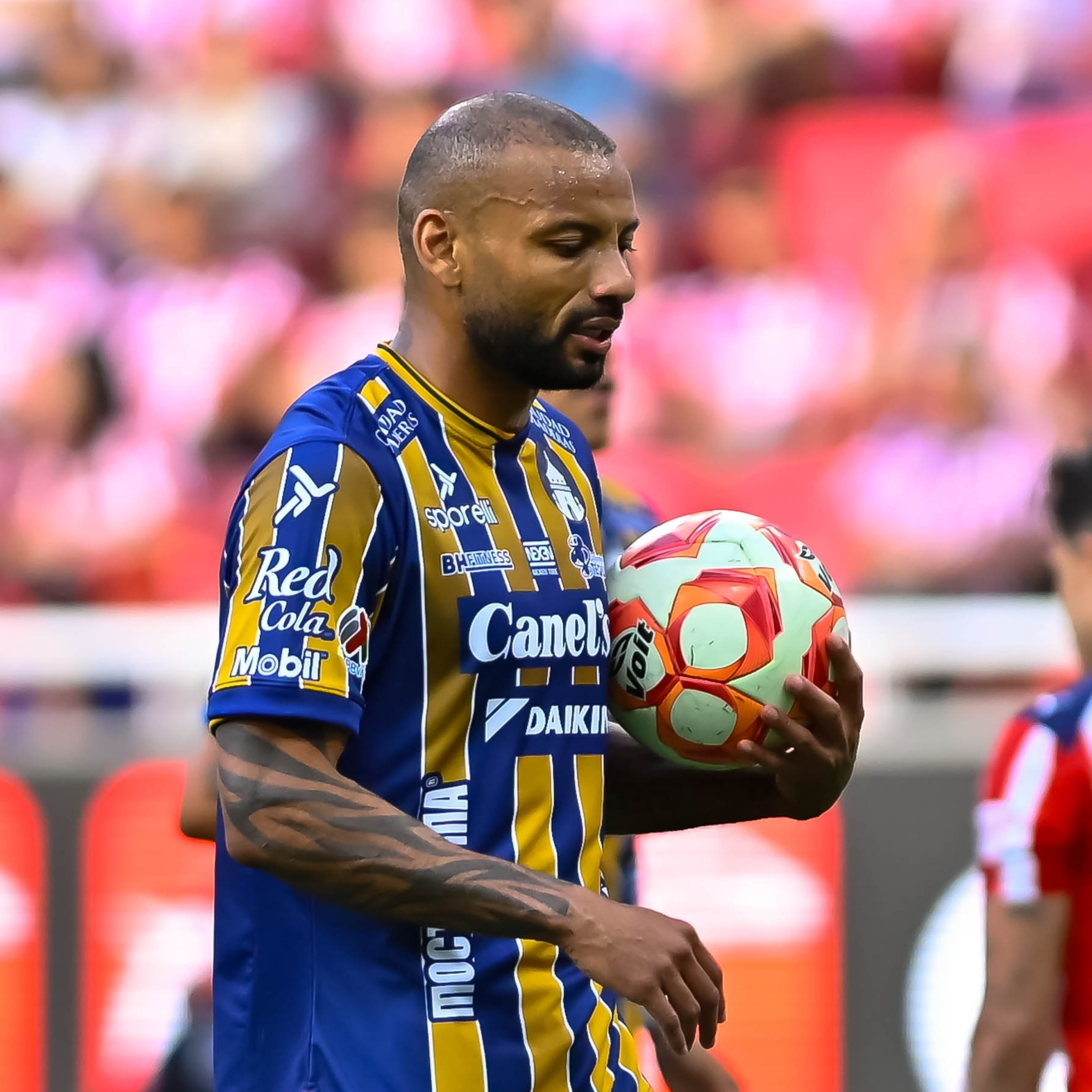 Cruz Azul ficharía a Joao Pedro en el límite del mercado de pases