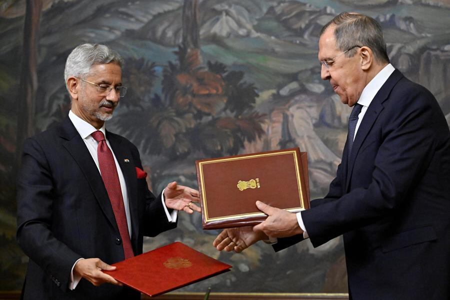 Rusia admite progresos en fabricación conjunta de armamento moderno en la India