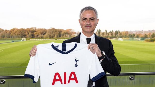 Mourinho pasó con la camiseta de los Spurs