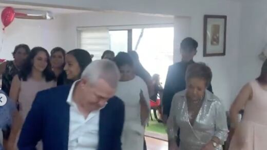 CF Monterrey: Captan a Javier Aguirre en una fiesta