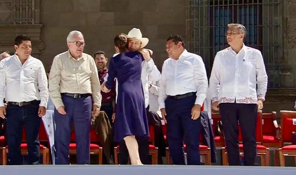 Alfonso Durazo, gobernador de Sonora, respalda a Claudia Sheinbaum.