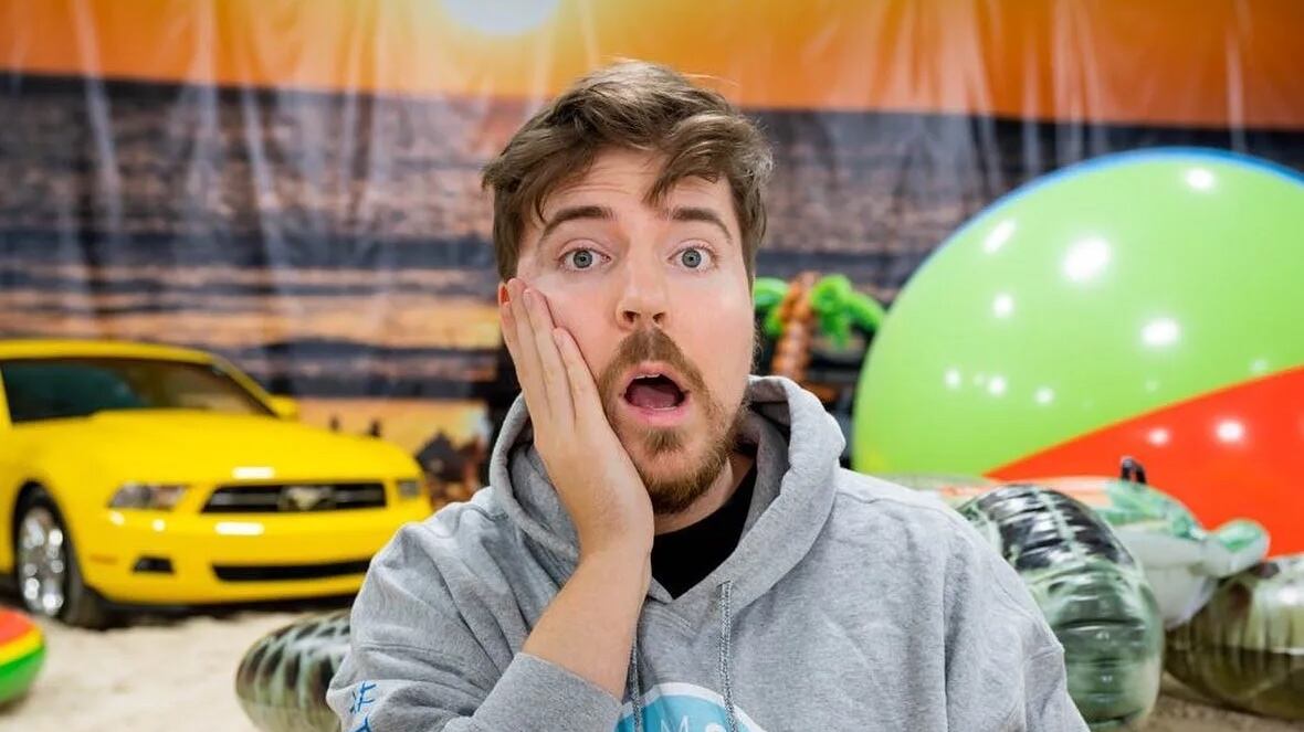 ¿MrBeast no tiene dinero? Ya tiene 400 millones de suscriptores en YouTube, pero su mamá le presta para pagar su boda
