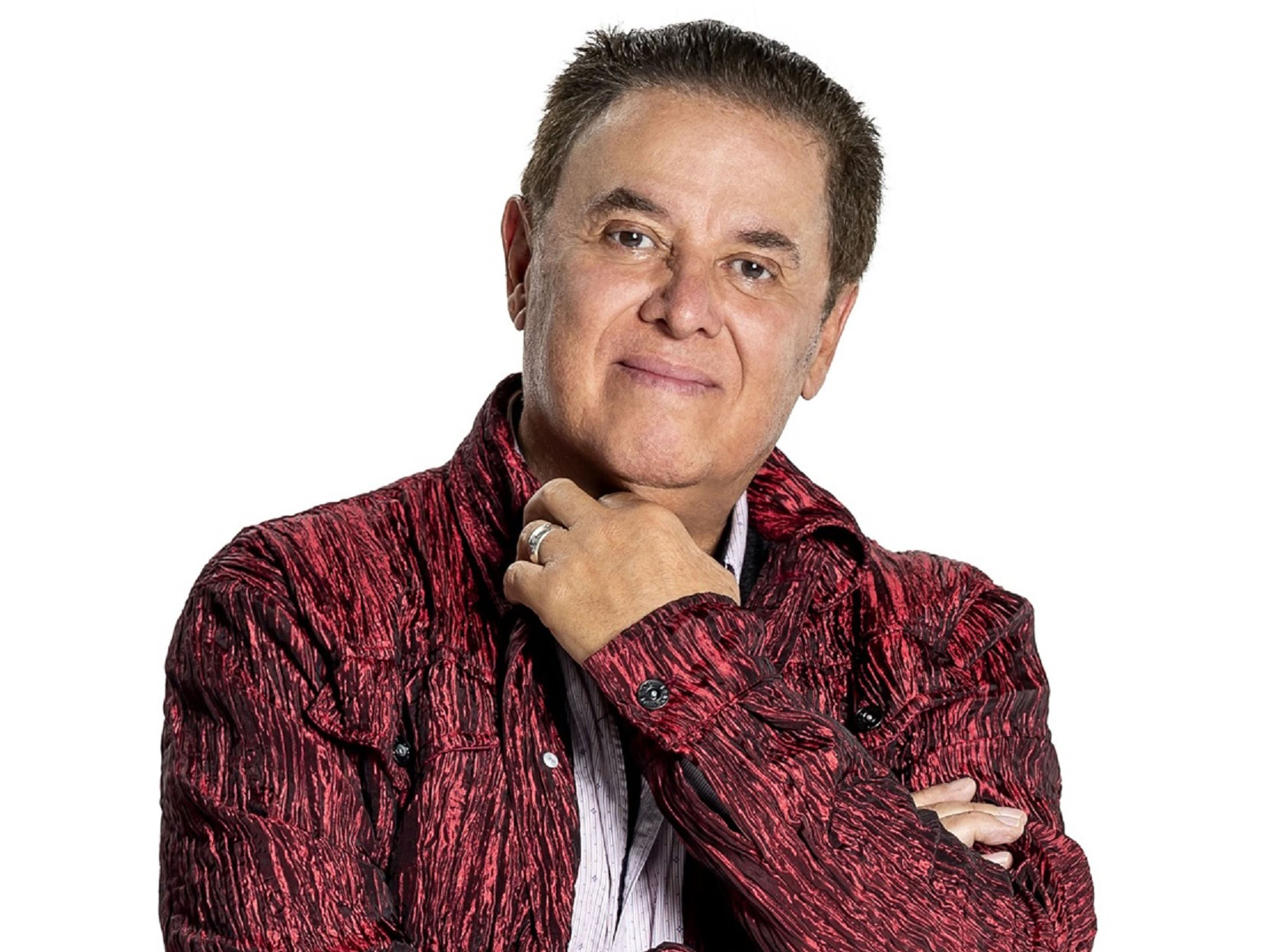 Mario Bezares