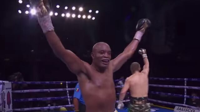 Anderson Silva derrotó a Julio César Chávez Jr.