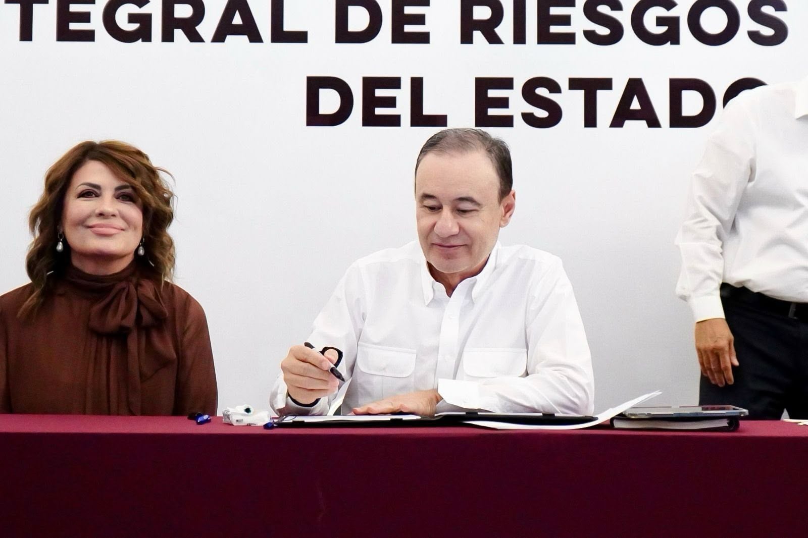 El nuevo modelo establece un nuevo organismo constitucional autónomo, especializado en Gestión Integral de Riesgos y Protección Civil.