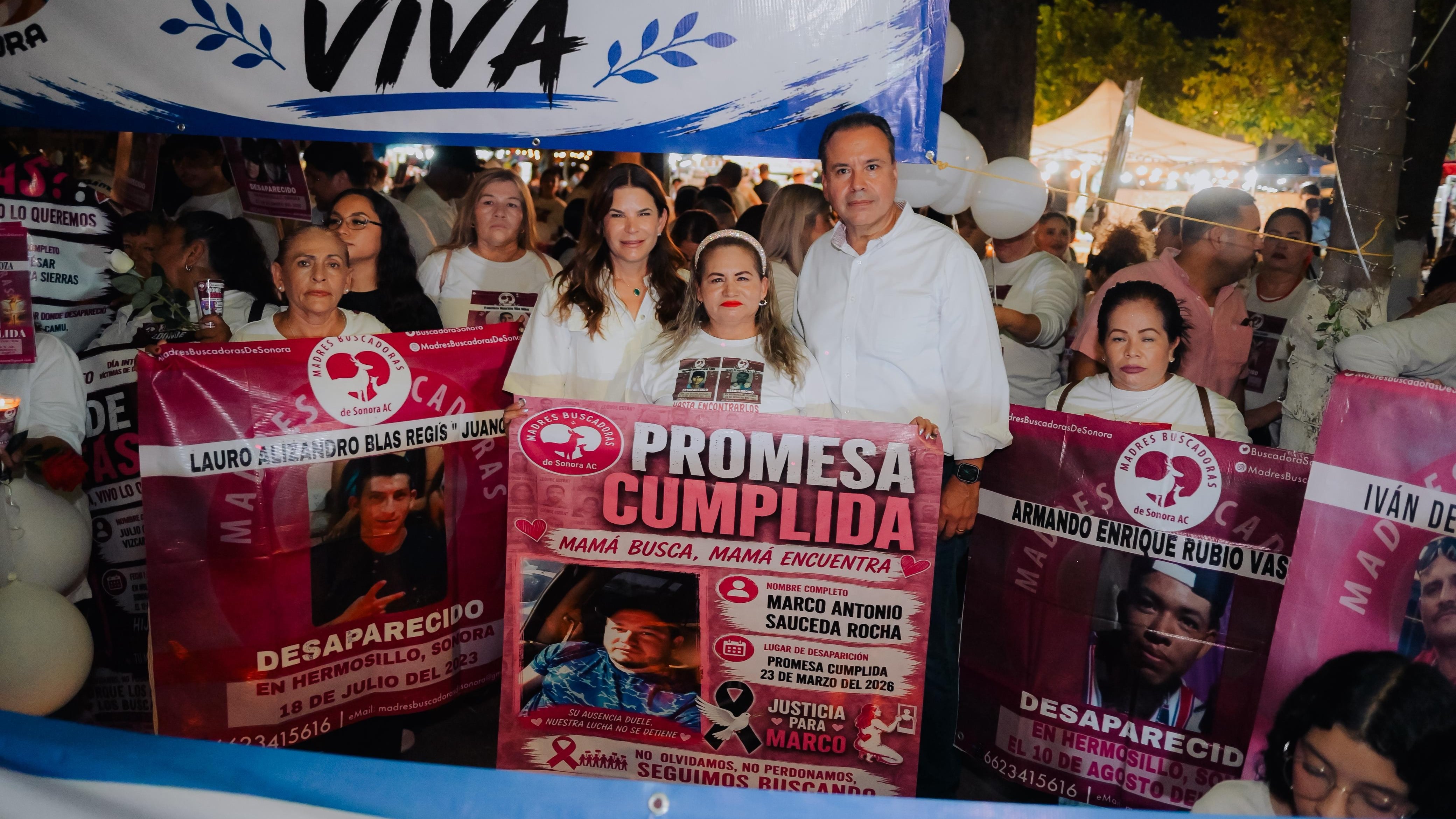 Toño Astiazarán inaugura Plaza de las Buscadoras en Hermosillo