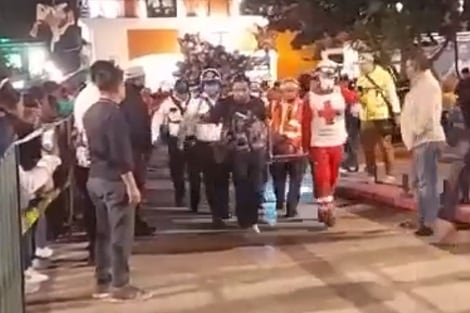 ¿Qué pasó en Alameda de León, Oaxaca? Gradas colapsaron previo a la Noche de Rábanos