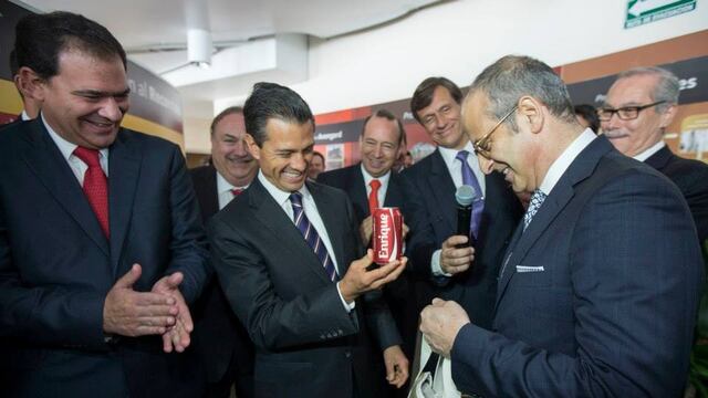 Los 488 nombres que aparecen en las latas rojas ¿está el tuyo?