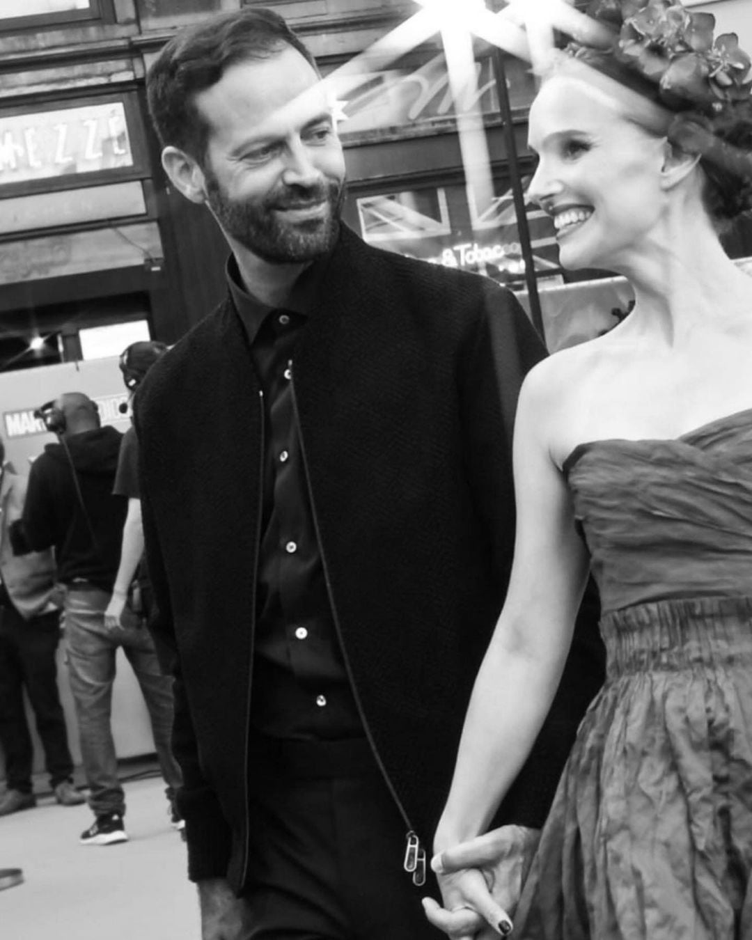 Natalie Portman habría sido engañada por su esposo Benjamin Millepied con una mujer de 25 años