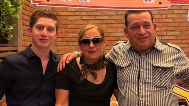 Octavio Ocaña, Ana Lucía Ocaña y Octavio Pérez.