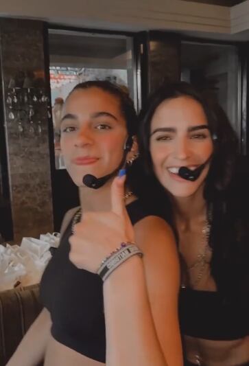 Mar de Regil y Bárbara de Regil.