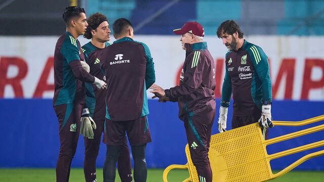Javier Aguirre tendría decidido llevar a Memo Ochoa al Mundial 2026