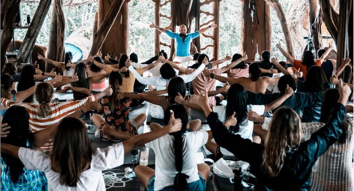 Ricardo Ponce en conferencia