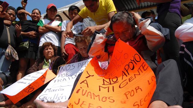 Maestros agredidos en Comitán.
